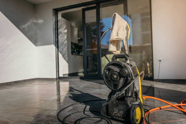 Best Sidewalk and Walkway Cleaning  in Lakeport, CA